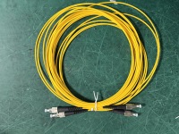 Câble de brassage fibre optique FC/APC vers FC/APC, diverses couleurs, prix fabricant abordable, SM 9/125µm LSZH 3.0mm 4.0mm