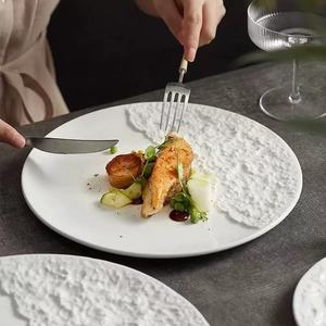 Nouvelles assiettes en porcelaine de luxe à motif <span class=keywords><strong>semi</strong></span>-roche, durables - Assiettes à steak élégantes de style occidental pour la maison et la restauration hôtelière - Product Image 3
