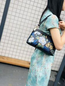 Bolso de Mano con Flores para Mujer, Elegante Bolso de Hombro de Cuero Vacuno Genuino, Bolso Bandolera para Dama - Product Image 2