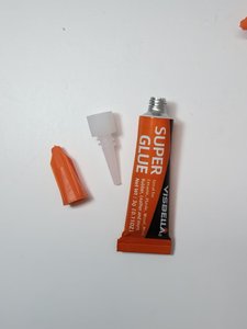 Pegamento Líquido Universal de Venta Directa de Fábrica para <span class=keywords><strong>Pegar</strong></span> Rápidamente Cuero y Plástico - Product Image 4