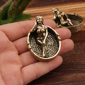 Brass Woman Sunbathing Figurine Round Desktop Ashtray <b>Retro</b> Style Home <b>Decor</b> Metal Craft - Product Image 3