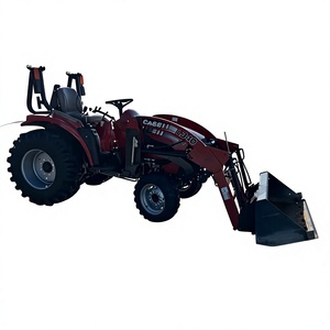 Tracteur Farmall 31 d'occasion – Chargeur Case IH L340 - Product Image 2