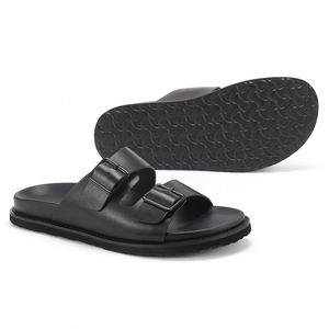 Sandales d'extérieur pour hommes de créateur, chaussures personnalisées en cuir de veau, claquettes pour hommes, fabrication et production - Product Image 1