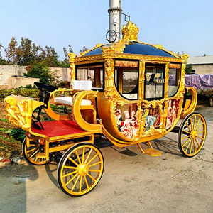 Classic Royal Wedding Electric Luxury Sightseeing Carriage 6-Seater Solid Rubber <b>Tires</b> Factory - Product Image 1