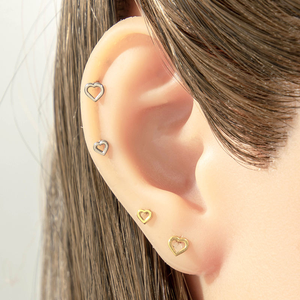 Pendiente de titanio duradero para tragus, con forma de corazón, chapado en oro, joyería para <span class=keywords><strong>piercing</strong></span>, con sistema de presión y parte trasera plana, para cartílago. - Product Image 5