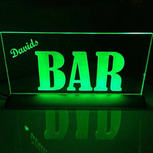 Base de Acrílico Personalizada con Logotipo e Iluminación LED, Soporte de Exhibición para Señalización de Marca - Product Image 1