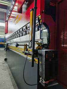 CNC Hidráulica Press Freio <span class=keywords><strong>Bending</strong></span>/Bender <span class=keywords><strong>Machine</strong></span> para Folding Sheet Metal - Product Image 6