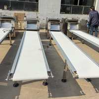 Extraction de séparation de fibres de coquille de noix de coco Machine de fabrication de fibres de coco Moteur électrique automatique 2200W Coquille de noix de coco entraînée par engrenage
