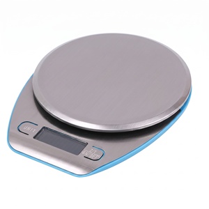 Bilancia Digitale da Cucina LCD per Misurazione Precisa di Farina e Ingredienti, per Cucinare e Preparare Dolci in Casa - Product Image 4