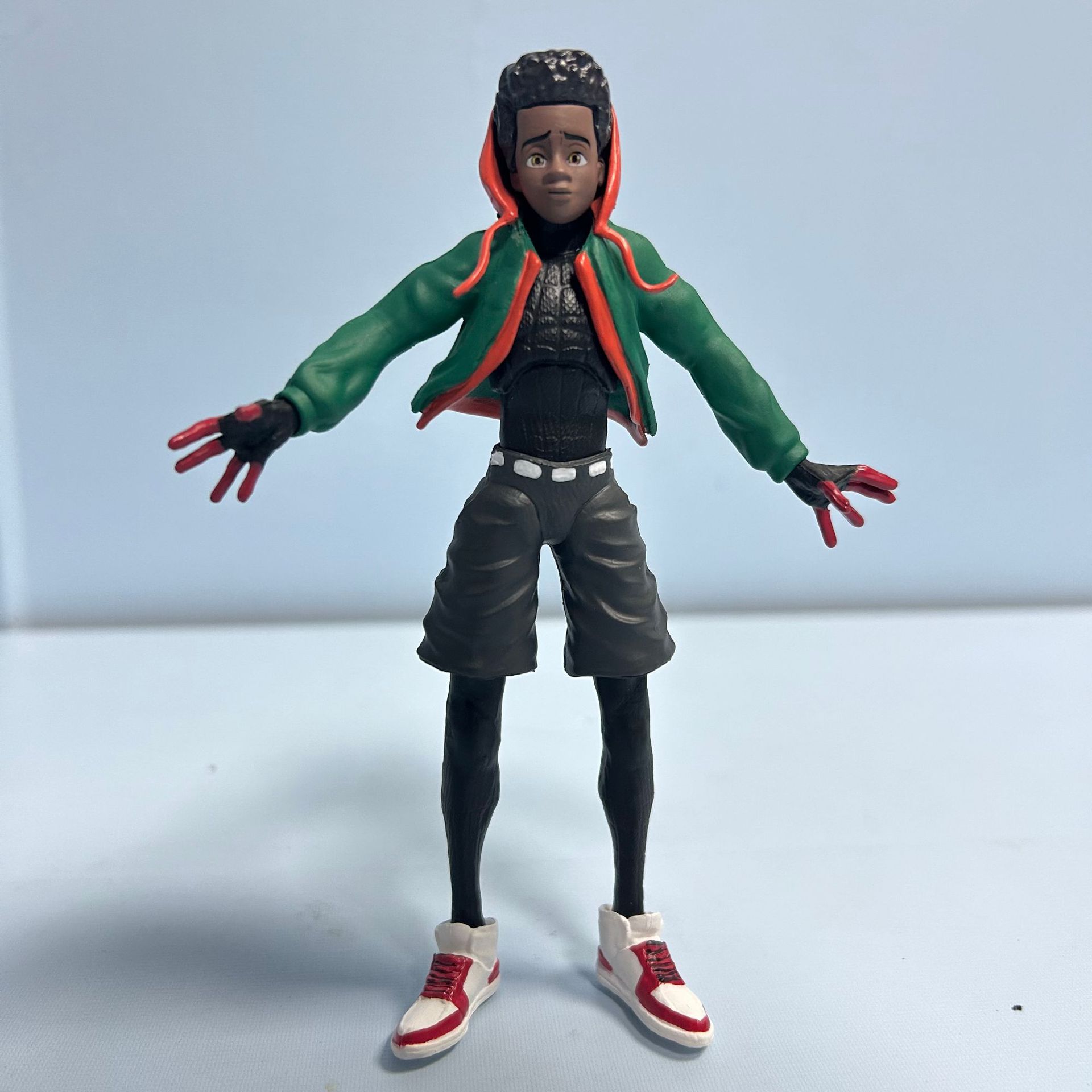 Standing spider-man a