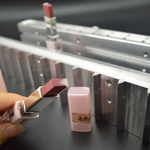 DIYデザインOEMブランド口紅型ツートンカラーフラットヘッドアルミニウムアルマイトCNCフライス加工12穴広東省製 - Product Image 6