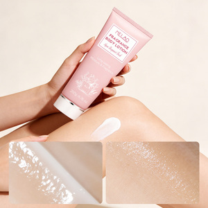 Set de Crema Corporal y Loción para Manos con Fragancia, Protección Fresca, Piel Suave, Control de Olor Duradero, Desodorante Antitranspirante - Product Image 4