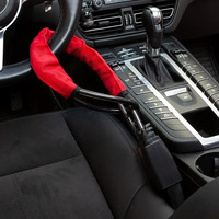 Volant de sécurité de voiture universel et verrouillage de ceinture de sécurité Produits antivol pour voitures camions SUV Vans avec 3 clés