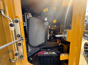 Sistema Hidráulico para Excavadora CAT307.5 Mini de 7.5 Toneladas, Usado, en Perfecto Estado, Certificado CE y EPA, con Pintura Original - Product Image 5