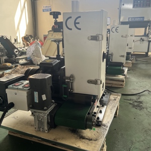 آلة صقل الأسطح المعدنية الصغيرة الصناعية ذات الحزام الدوار للتلميع - Product Image 4