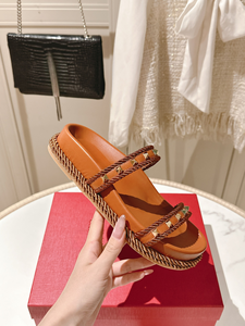 Sandales à double bride en cuir véritable pour femmes, avec détails tressés, style Valentino - Product Image 3