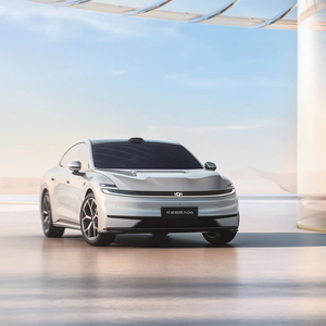 Changan Qiyuan A06 2026, Auto Elettrica Pura BEV, Autonomia CLTC 630km, Ricarica Rapida 800V, Berlina Liftback 5 Porte 5 Posti, Guida a Sinistra, Veicolo a Nuova Energia - Product Image 1