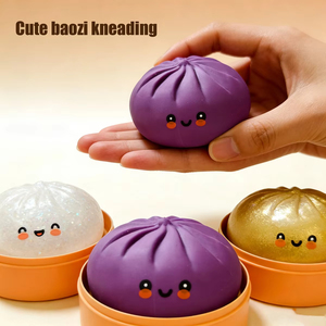 Pelota Antiestrés de Simulación con Forma de Dumpling, de Rebote Lento, Suave, para Aliviar el Estrés, Decoración del Hogar, Regalos de Cumpleaños para Niños y Adultos - Product Image 1