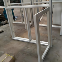 Fenêtre à battant horizontale en PVC blanc composite à double vitrage, optionnelle avec ouverture manuelle ou à rouleau, certifiée Energy Star