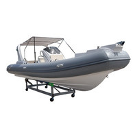 Nouveau design RIB 700 PVC/Hypalon Bateaux pneumatiques rigides à double fond en V avec moteur hors-bord