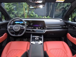 <span class=keywords><strong>Modelli</strong></span> Esplosivi 2025 <span class=keywords><strong>Kia</strong></span> <span class=keywords><strong>Auto</strong></span> a Benzina 4WD Versione Ammiraglia SUV Veicoli a Benzina <span class=keywords><strong>Auto</strong></span> a Combustibile <span class=keywords><strong>Kia</strong></span> Sportage Disponibili in Stock - Product Image 4
