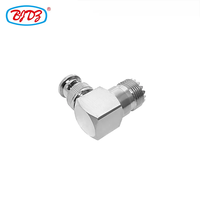 Fabricant BNC mâle coude vers UHF femelle SO-239 Jack 90 degrés angle droit RF Coax adaptateur coaxial convertisseurs