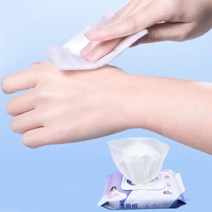 Lingettes <span class=keywords><strong>de</strong></span> <span class=keywords><strong>toilette</strong></span> jetables Lingettes humides pour bébé Matière première Tissu non tissé jetable en relief 100% cellulose - Product Image 6