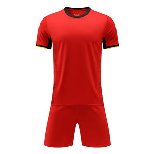 Polyester Voetbal Kit Voor Volwassenen En Kinderen Digitaal Afdrukken Logo/Patroon Gemaakt In China - Product Image 5