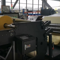 Machine de laminage et de revêtement automatique à colle thermofusible pour étiquettes chromo, étiquettes mates et étiquettes d'expédition logistique