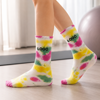 Chaussettes de sport numériques personnalisées Tie-Dye pour jeunes et enfants, avec logo jacquard sur le bas, antibactériennes, séchage rapide, OEM ODM, faible MOQ