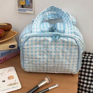 Sac de maquillage imperméable en nylon pour femmes avec fermeture éclair, poignée souple, 31x14x20cm, modèle - Product Image 6