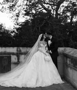 Ruolai WTH216 2025 Elegante Forest Style Dromerige Franse Lichtgewicht Bruidsjurk Lange Sleep met Parels Kant Slankmakende Bruidsjurk - Product Image 4