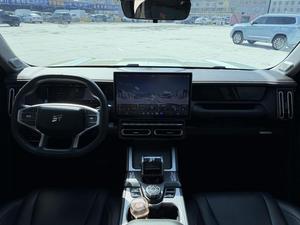 JETOUR SHANHAI MOUNTAIN&SEA T1 2024 USADO, 1.5TD DHT 150KM, EN CAMINO HACIA EL MAR, 5 PUERTAS, 5 ASIENTOS, SUV COMPACTO PHEV, PLATEADO SOBRE NEGRO - Product Image 4