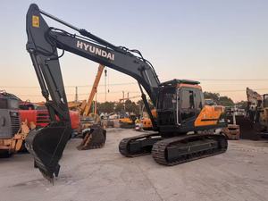 Excavatrice sur chenilles d'occasion Hyundai HX220S avec moteur et boîte de vitesses, faible nombre d'heures, machine lourde pour les travaux de terrassement et de construction - Product Image 2