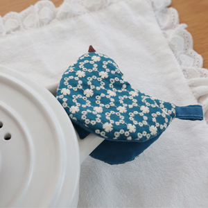 Résistant à la chaleur Plaid Coton Floral Broderie Oiseau Pot Poignée Mini Cuisine Gants Théière Poignée Pot Cap Chapeau - Product Image 3
