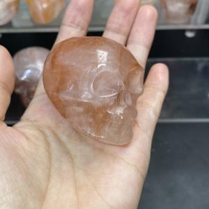 หัวกะโหลกแกะสลักจากคริสตัลควอตซ์ไฟแดงธรรมชาติ สำหรับตกแต่งวั<span class=keywords><strong>น</strong></span>ฮาโลวี<span class=keywords><strong>น</strong></span> - Product Image 3