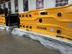 Le type supérieur SB151 de briseur hydraulique d'excavatrice de soosan convient à une variété de travaux - Product Image 5