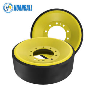OEM fabricage rubber loopwiel voor John Deere 9RT 9460RT 9470RT 9510RT 9520RT 9560RT 9570RT RE242795 tractor - Product Image 1