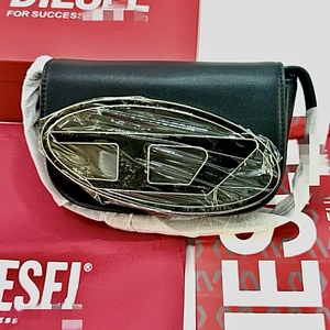 Nuova Borsa a <span class=keywords><strong>Tracolla</strong></span> <span class=keywords><strong>Mini</strong></span> 1DR Plaque Nera a Forma di Sella 2026, Borsa a Spalla di Lusso da Donna con Cerniera e <span class=keywords><strong>Tracolla</strong></span> Staccabile - Product Image 4