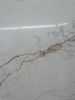 Dalle de pierre en quartz blanc Calacatta de haute qualité, dalles de quartz Calacatta originales, dalles de pierre en quartz blanc et or