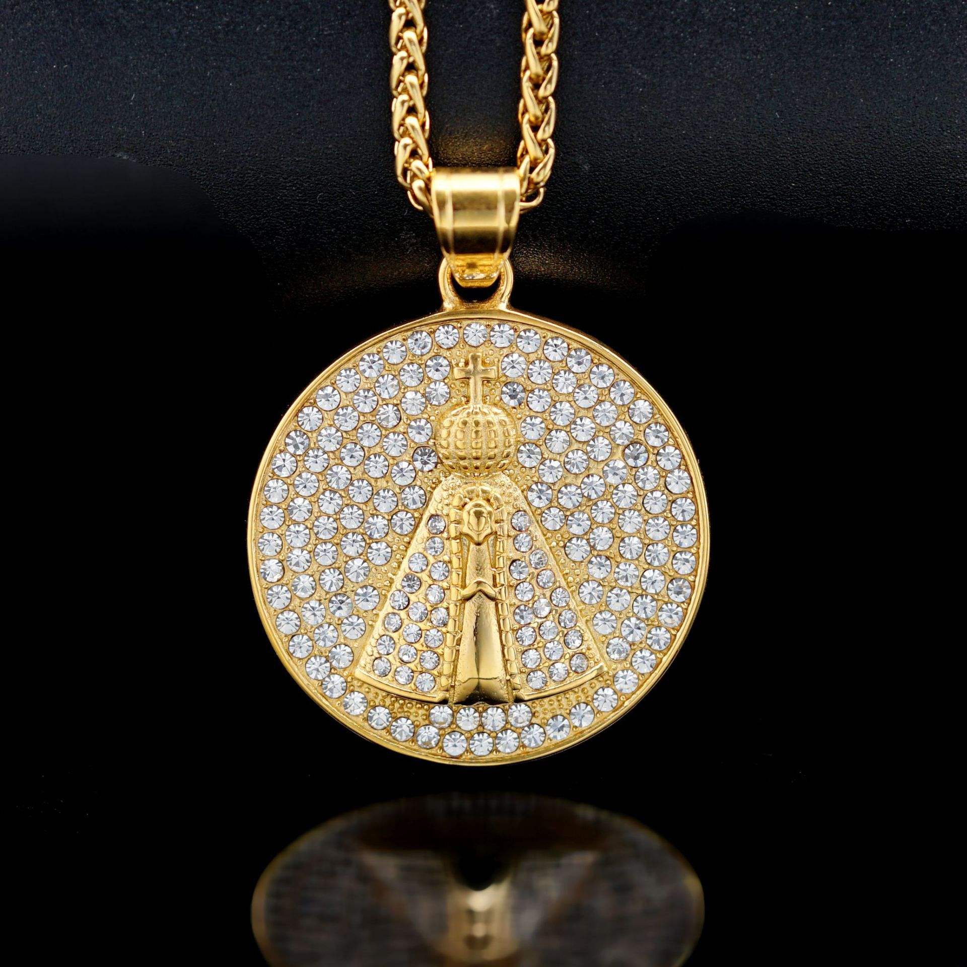 Gold White Diamond Single Pendant Without Chain