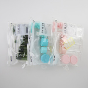 Juego de botellas de viaje Yan Ying, 7 piezas, de plástico, portátiles, para rellenar cosméticos, para maquillaje y uso diario. - Product Image 4