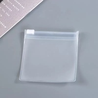 Sacs à fermeture éclair en PVC givré mat personnalisés, résistants aux chocs, impression offset, 100 pièces, pour boucles d'oreilles, bracelets, colliers, fabriqués en Chine
