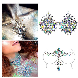 Pezoneras de diamantes de imitación, cubrepezones de cristal autoadhesivos e impermeables, accesorios para pintura corporal para fiestas - Product Image 1