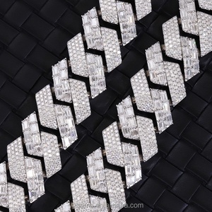 สร้อยคิวบาลิงค์ S925 ปรับแต่งได้ พร้อมใบรับรอง GRA แท้ เพชรโมอิสซาไนต์ทรงบาแกตต์ สร้อยคอสลักโลโก้ฟรี - Product Image 4