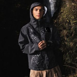 LAYENNE定制连帽防水防风夹克涤纶尼龙拉链连帽户外夹克男士定制风衣 - Product Image 6