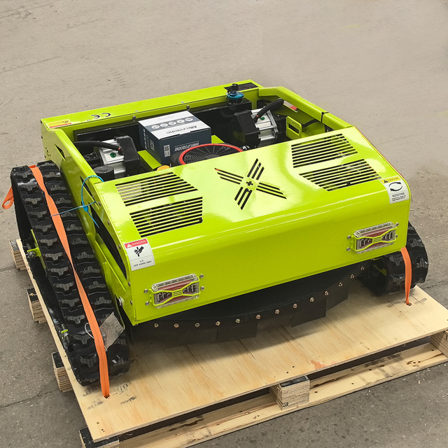 High Performance Mini Remote Control Mower Euro 5 EPA Compliant Gasoline Remote Control Mower 1000mm Cutting Robot Lawn Mower