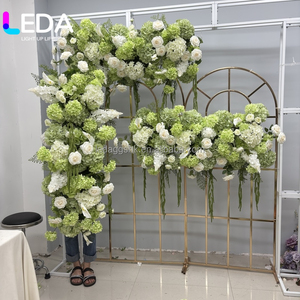 Arreglo floral artificial blanco y verde para arco de boda, fondo con hortensias y rosas de seda colgantes para eventos y fiestas. - Product Image 2