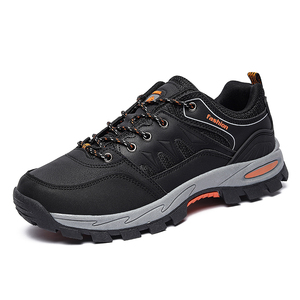 Vente chaude bottes de montagne d'escalade antidérapantes durables chaussures de plein air pour hommes et femmes - Product Image 3