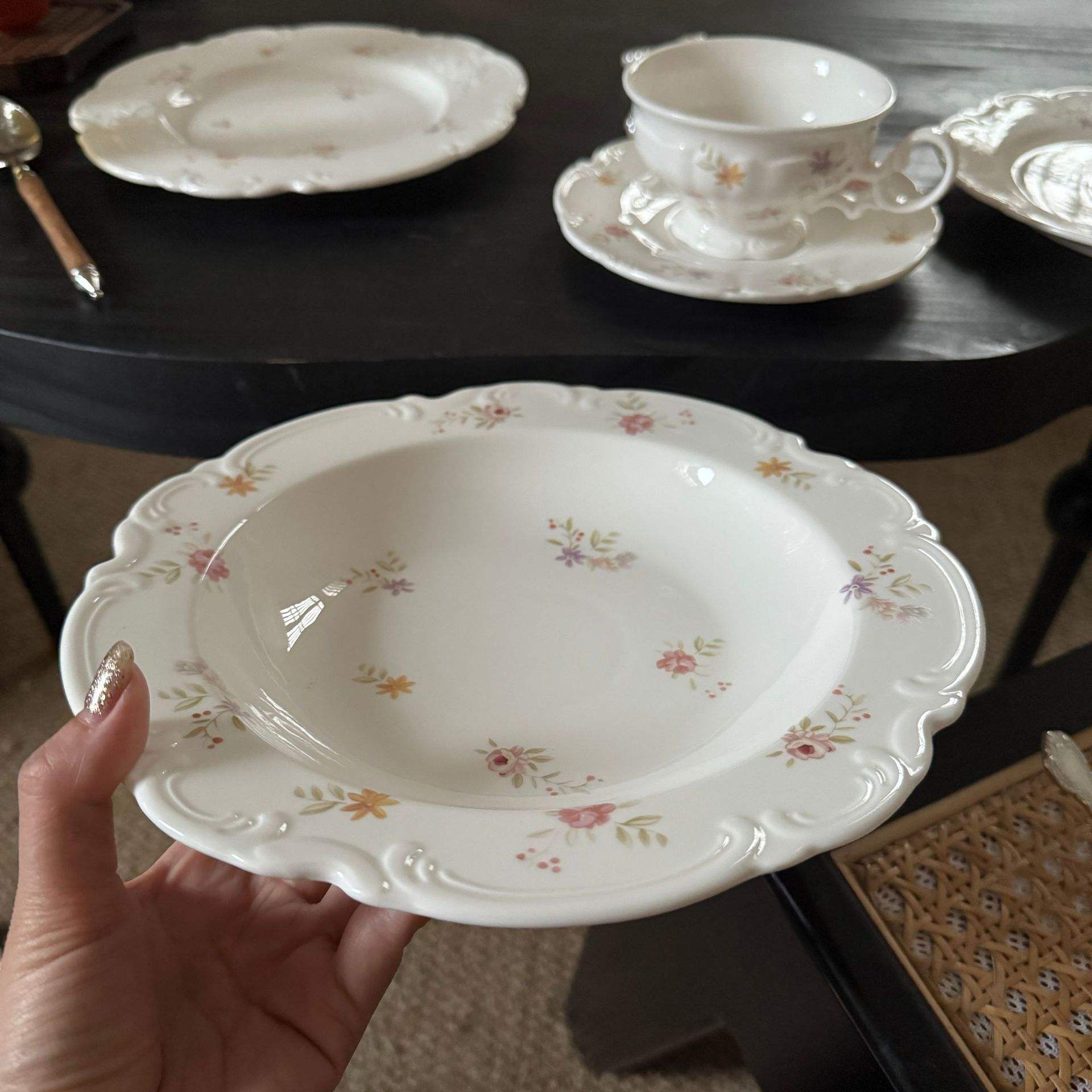 Pastoral flower language soup plate